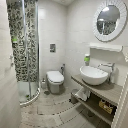 Bed and Breakfast Valentine's House