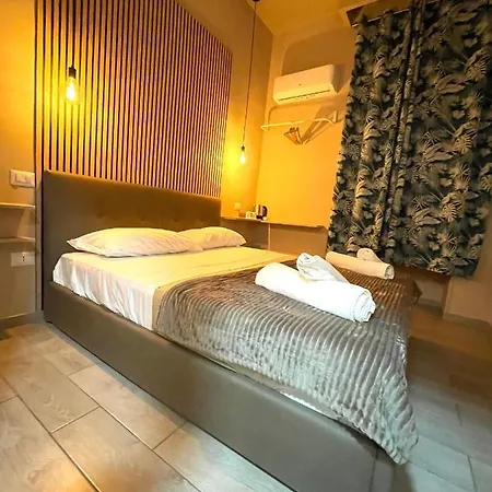 Valentine's House 4* Nápoly
