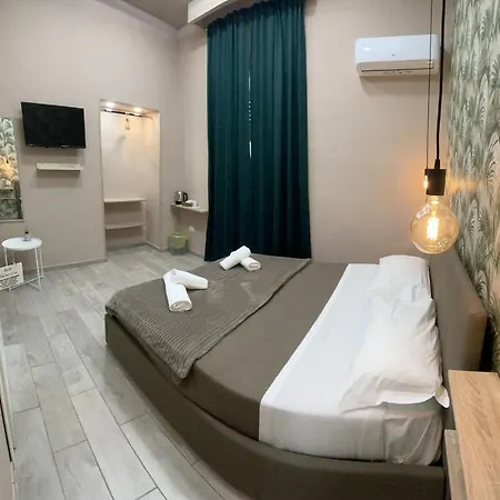 Valentine's House Oda ve Kahvaltı Napoli