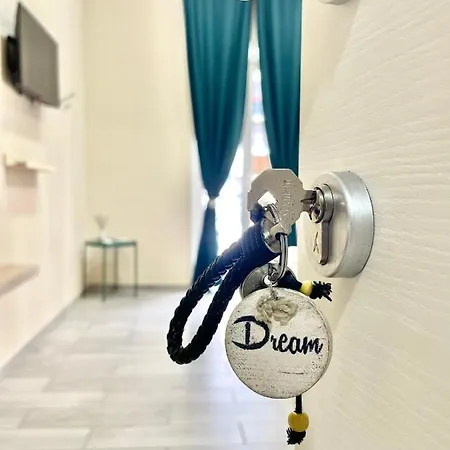 Valentine's House 4*