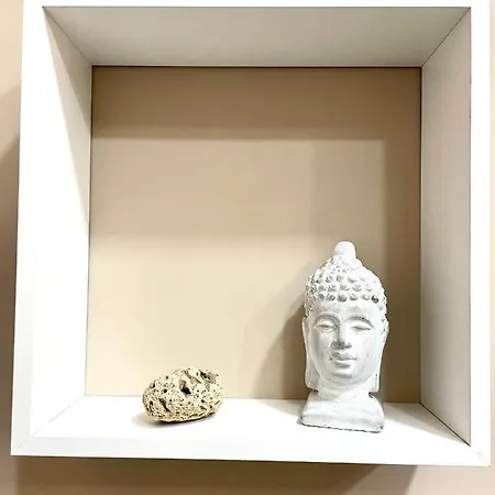 Valentine's House Bed & Breakfast 4*